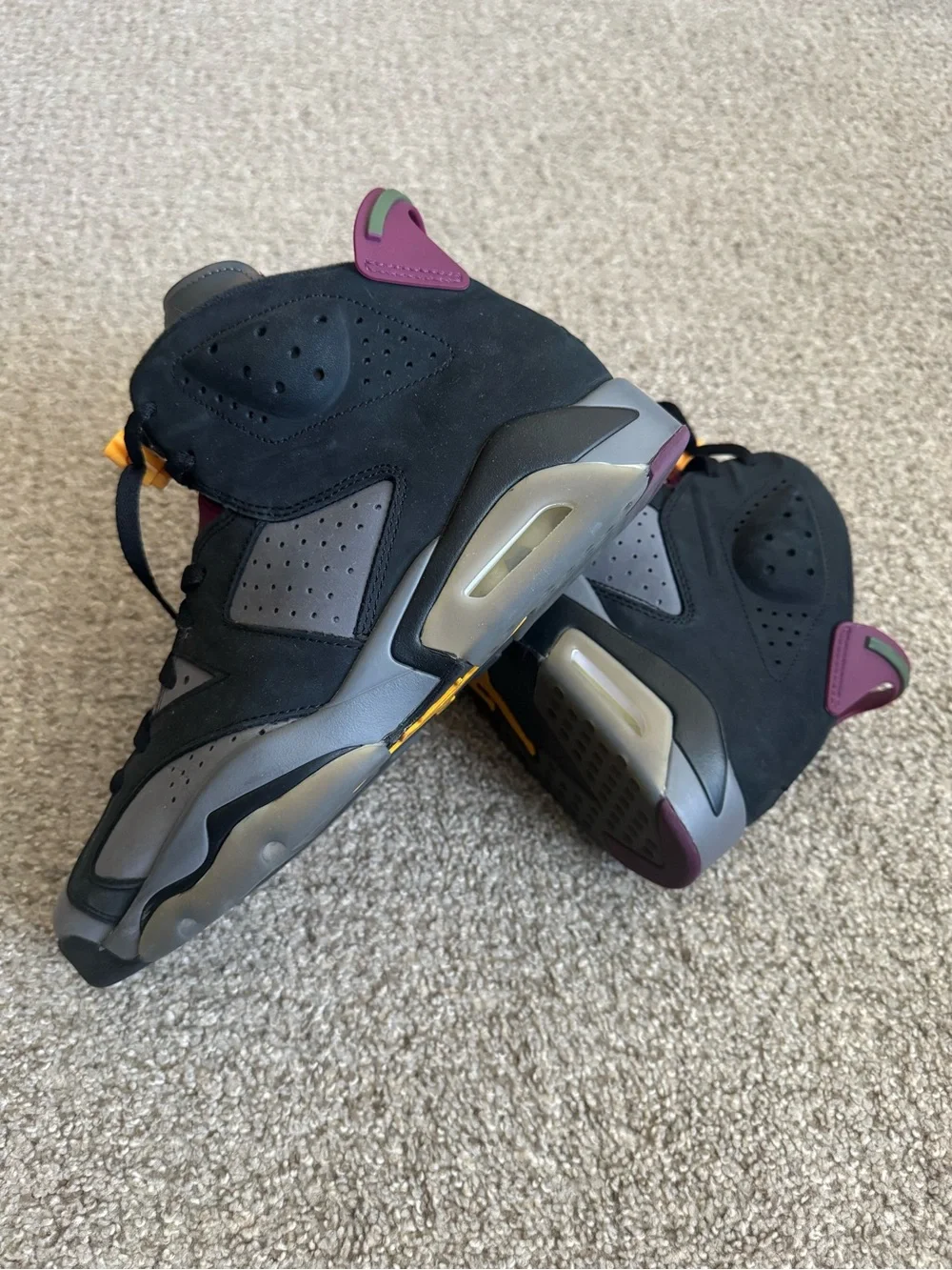 Jordan Retro 6 Bordeaux Size 11 (with box) Like New
